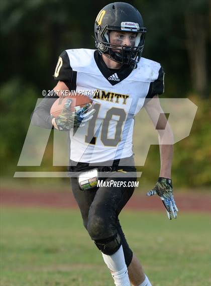 Thumbnail 3 in Amity Regional @ Wilbur Cross photogallery.