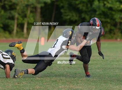 Thumbnail 3 in Amity Regional @ Wilbur Cross photogallery.
