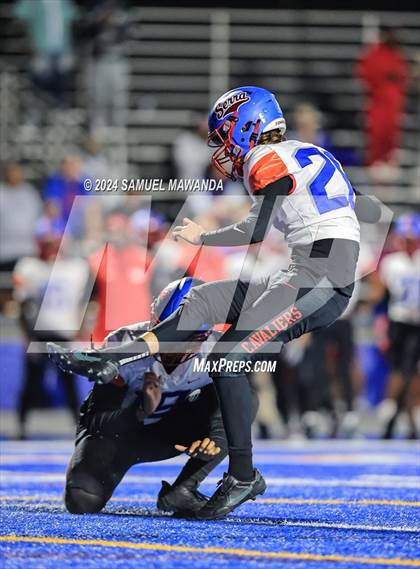 Thumbnail 1 in   Serra @ Chaminade photogallery.