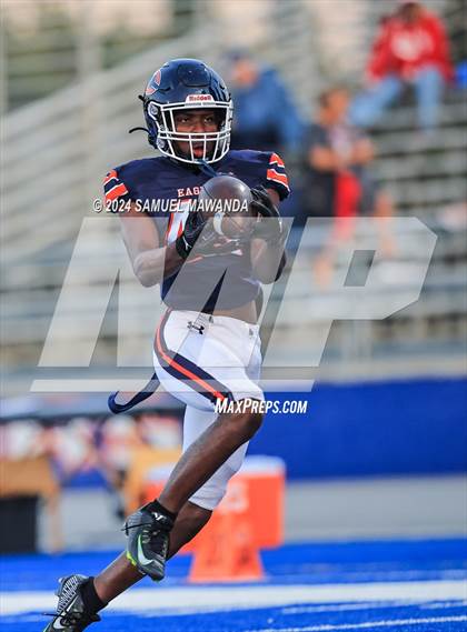 Thumbnail 1 in   Serra @ Chaminade photogallery.