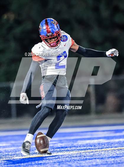 Thumbnail 2 in   Serra @ Chaminade photogallery.