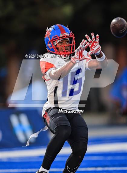 Thumbnail 3 in   Serra @ Chaminade photogallery.