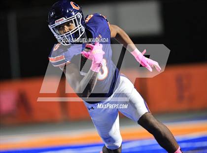 Thumbnail 2 in   Serra @ Chaminade photogallery.