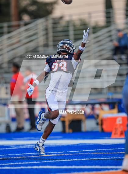 Thumbnail 1 in   Serra @ Chaminade photogallery.