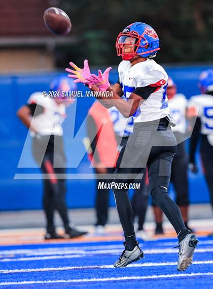 Thumbnail 3 in   Serra @ Chaminade photogallery.