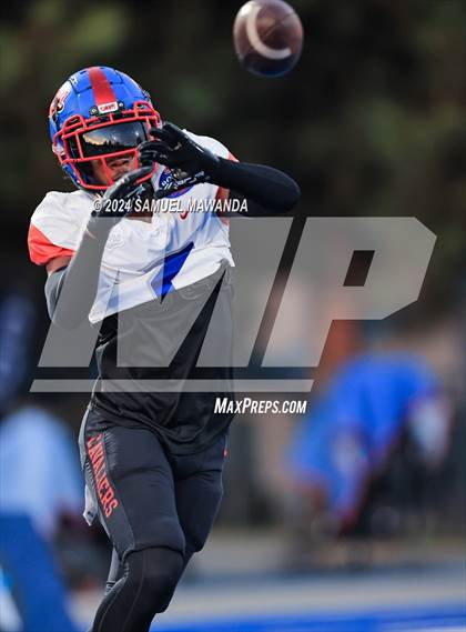 Thumbnail 3 in   Serra @ Chaminade photogallery.