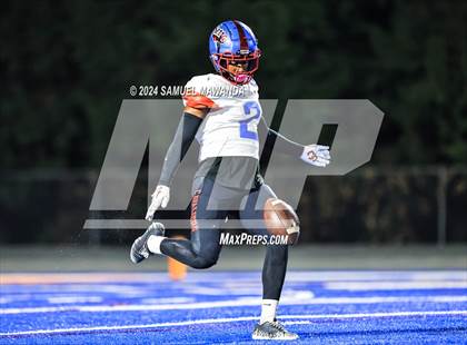 Thumbnail 2 in   Serra @ Chaminade photogallery.