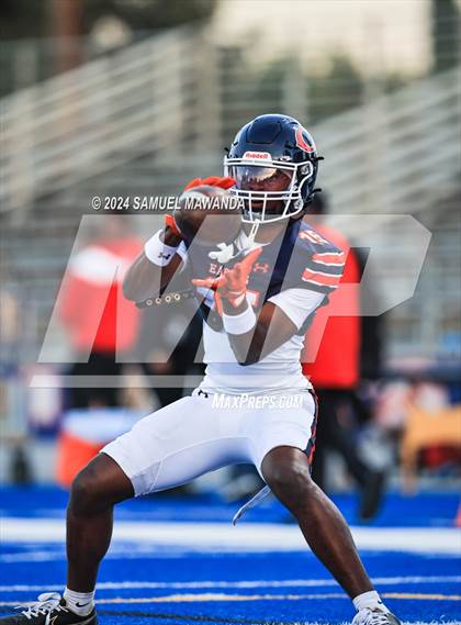 Thumbnail 2 in   Serra @ Chaminade photogallery.