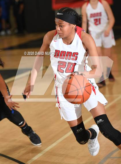 Thumbnail 3 in Verdugo Hills vs. Robert F. Kennedy Community (CIF City Secion Championship) photogallery.