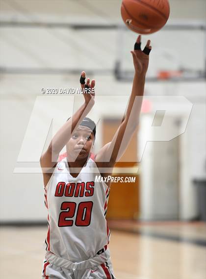 Thumbnail 2 in Verdugo Hills vs. Robert F. Kennedy Community (CIF City Secion Championship) photogallery.
