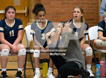 Thumbnail 2 in Utica Ford @ Grosse Pointe South photogallery.