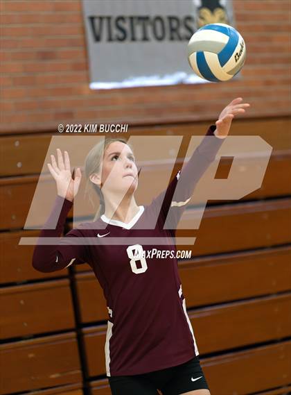 Thumbnail 2 in Utica Ford @ Grosse Pointe South photogallery.