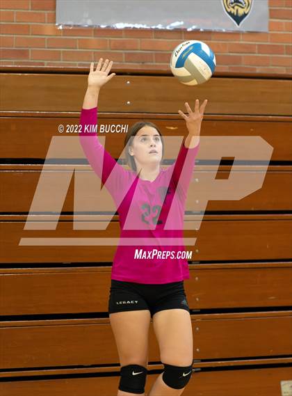 Thumbnail 1 in Utica Ford @ Grosse Pointe South photogallery.