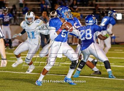 Thumbnail 2 in Valley vs. Burbank  photogallery.
