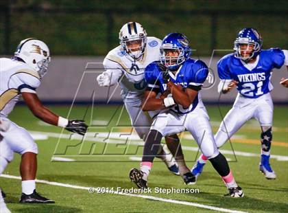 Thumbnail 1 in Valley vs. Burbank  photogallery.