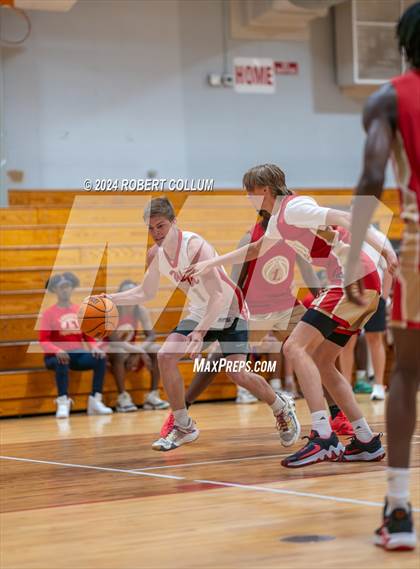 Thumbnail 1 in West Union vs Lafayette (Scrimmage) photogallery.