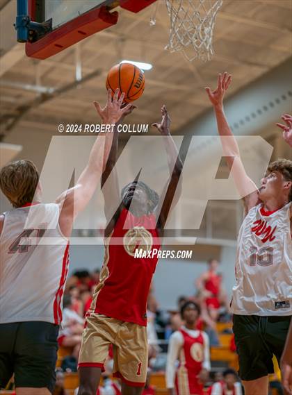 Thumbnail 2 in West Union vs Lafayette (Scrimmage) photogallery.
