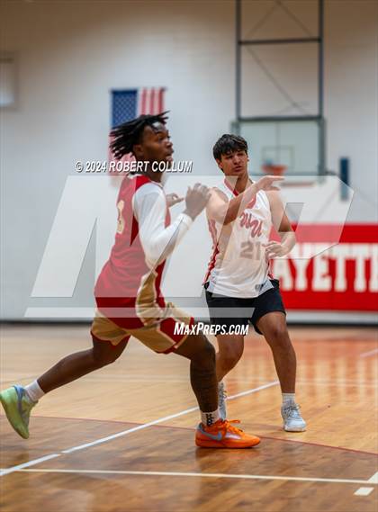 Thumbnail 3 in West Union vs Lafayette (Scrimmage) photogallery.