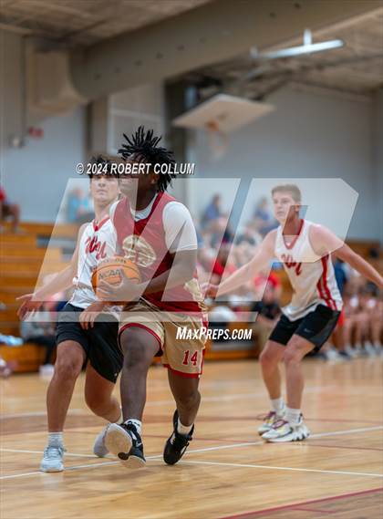 Thumbnail 1 in West Union vs Lafayette (Scrimmage) photogallery.