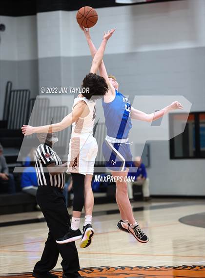 Thumbnail 3 in Krum @ Springtown photogallery.