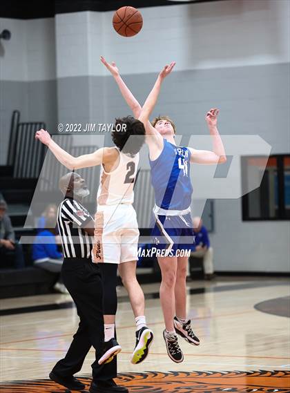 Thumbnail 2 in Krum @ Springtown photogallery.