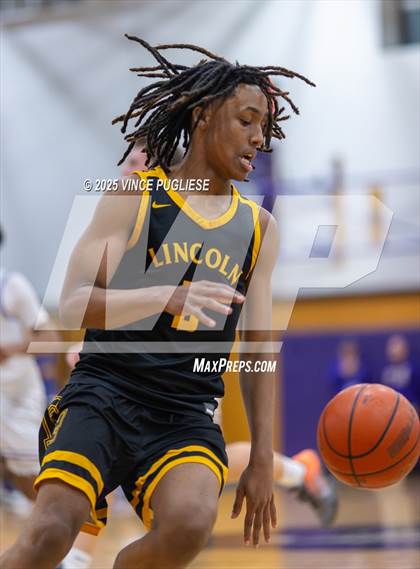 Thumbnail 1 in Lincoln @ North Thurston photogallery.