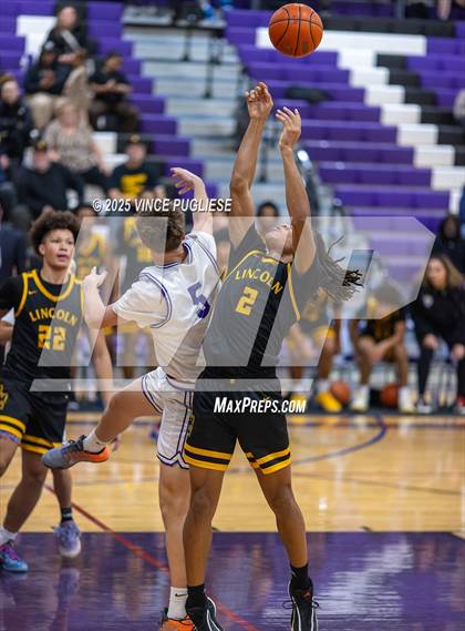 Thumbnail 1 in Lincoln @ North Thurston photogallery.