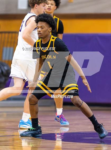 Thumbnail 1 in Lincoln @ North Thurston photogallery.