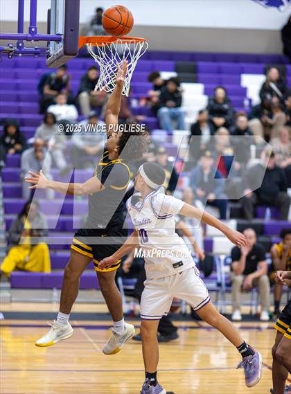 Thumbnail 2 in Lincoln @ North Thurston photogallery.