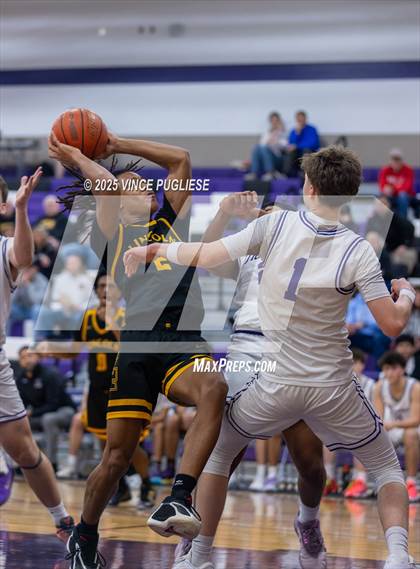 Thumbnail 2 in Lincoln @ North Thurston photogallery.