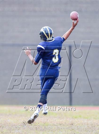 Thumbnail 1 in Douglass @ Potomac photogallery.