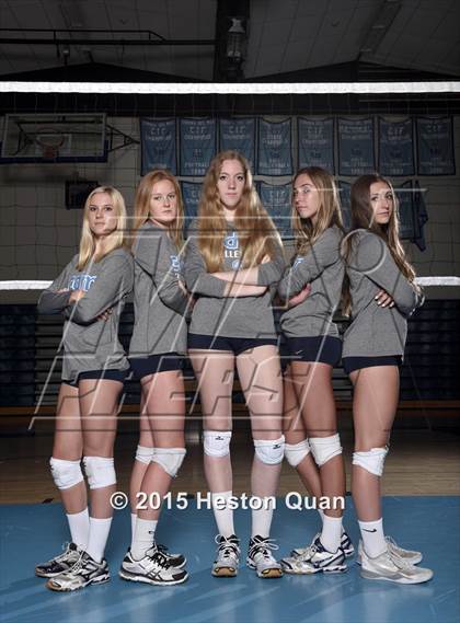 Thumbnail 2 in Corona del Mar (2015 Preseason Top 25 Photo Shoot)  photogallery.