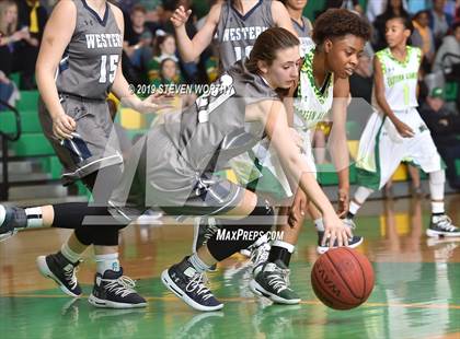 Thumbnail 2 in Western Alamance @ Eastern Alamance photogallery.