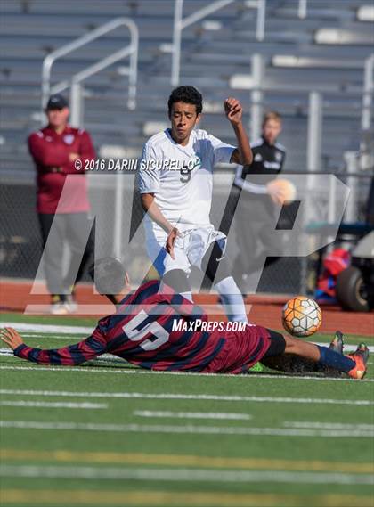 Thumbnail 1 in Highland vs. Perry (Coyote Classic Tournament) photogallery.