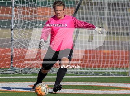 Thumbnail 2 in Highland vs. Perry (Coyote Classic Tournament) photogallery.