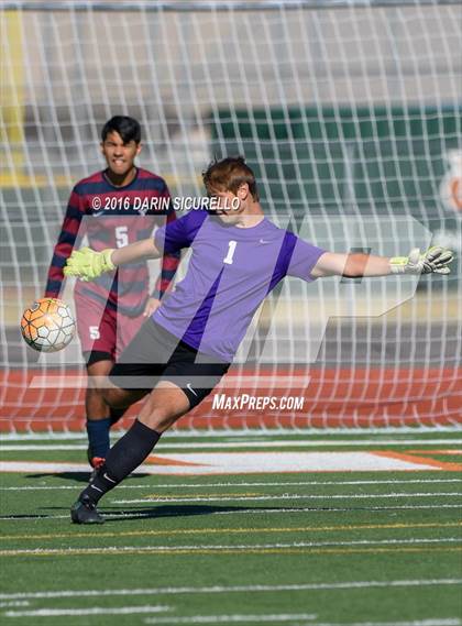 Thumbnail 1 in Highland vs. Perry (Coyote Classic Tournament) photogallery.