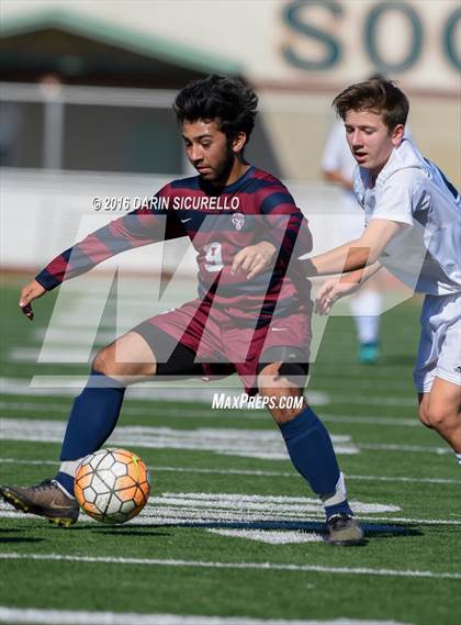 Thumbnail 2 in Highland vs. Perry (Coyote Classic Tournament) photogallery.
