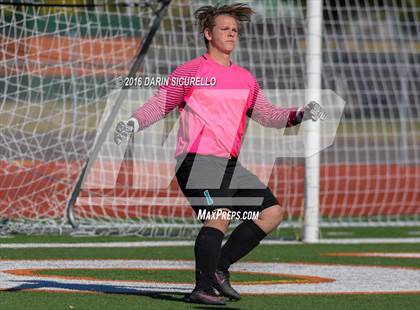 Thumbnail 2 in Highland vs. Perry (Coyote Classic Tournament) photogallery.