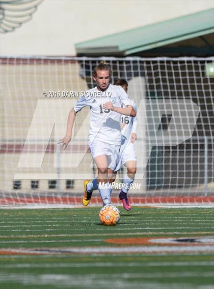 Thumbnail 3 in Highland vs. Perry (Coyote Classic Tournament) photogallery.