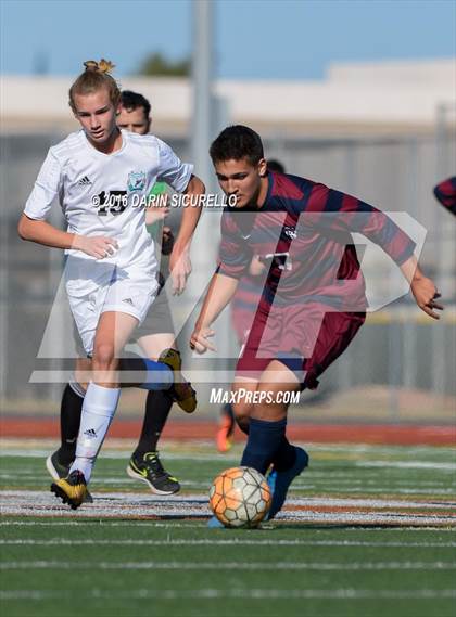 Thumbnail 1 in Highland vs. Perry (Coyote Classic Tournament) photogallery.