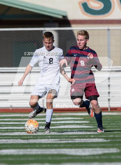 Thumbnail 1 in Highland vs. Perry (Coyote Classic Tournament) photogallery.