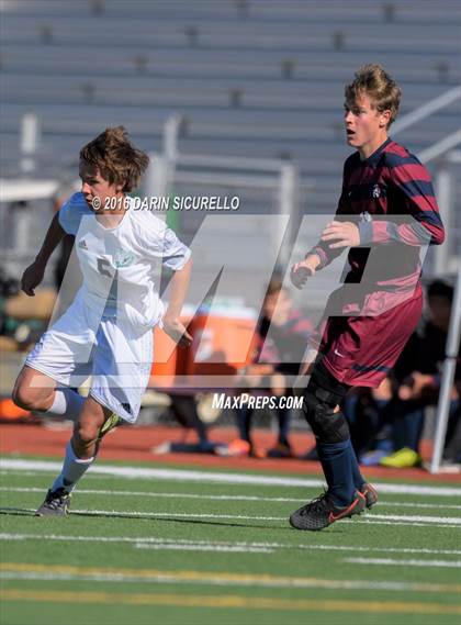 Thumbnail 2 in Highland vs. Perry (Coyote Classic Tournament) photogallery.