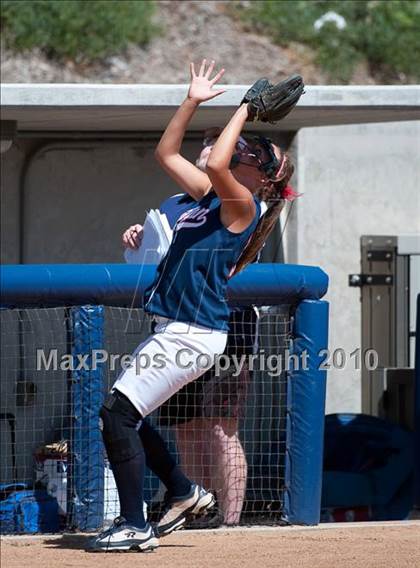 Thumbnail 3 in Christian vs Mater Dei (CIF SDS D4 Final) photogallery.