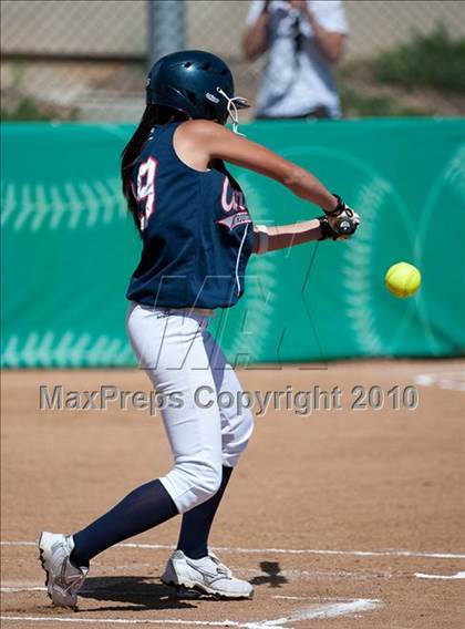 Thumbnail 1 in Christian vs Mater Dei (CIF SDS D4 Final) photogallery.
