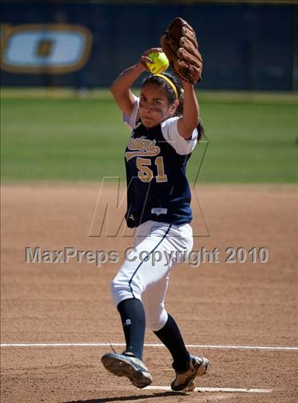 Thumbnail 1 in Christian vs Mater Dei (CIF SDS D4 Final) photogallery.
