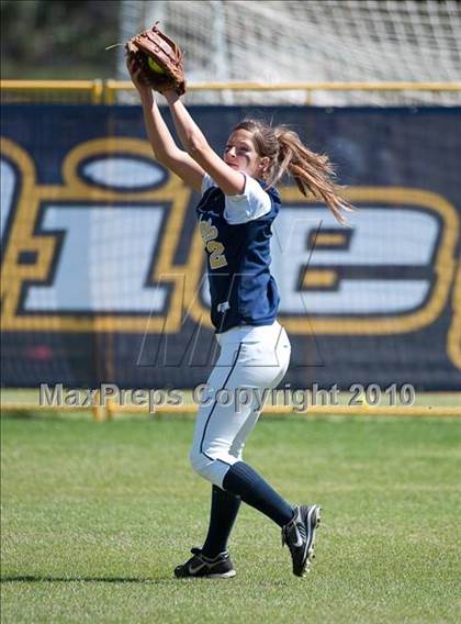 Thumbnail 1 in Christian vs Mater Dei (CIF SDS D4 Final) photogallery.