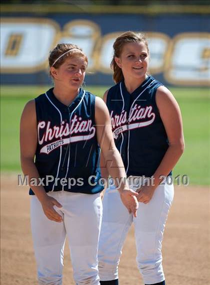Thumbnail 2 in Christian vs Mater Dei (CIF SDS D4 Final) photogallery.