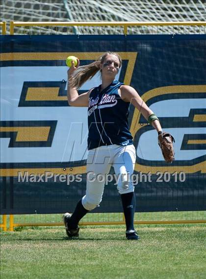 Thumbnail 3 in Christian vs Mater Dei (CIF SDS D4 Final) photogallery.