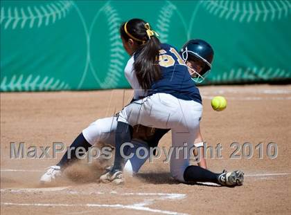 Thumbnail 3 in Christian vs Mater Dei (CIF SDS D4 Final) photogallery.