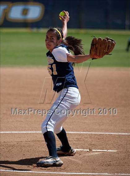 Thumbnail 2 in Christian vs Mater Dei (CIF SDS D4 Final) photogallery.
